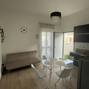 https://rame-house.lecce-hotels.com