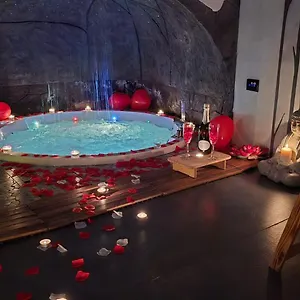 https://elite-apartment-spa.taorminaitalyhotels.com